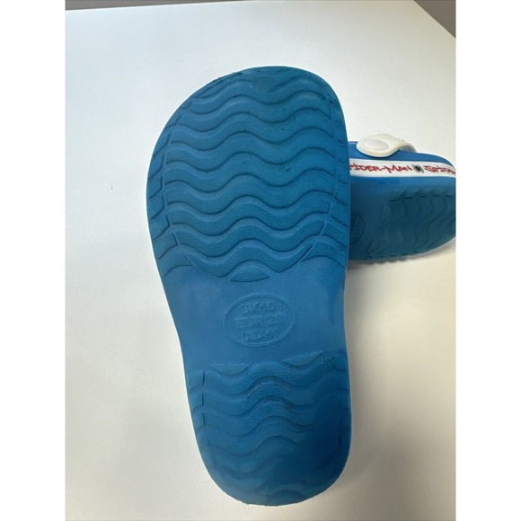 Spider-Man Boys Shoes - Croc Style - Picture 2 of 2